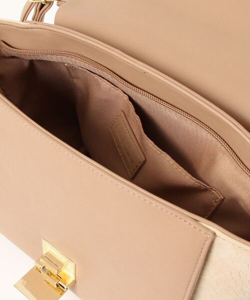 AZUL by moussy（アズールバイマウジー）の「PYTHON COMBINATION BAG（ショルダーバッグ・レディース・ブラック/ベージュ/ホワイト系その他・FREE）」の9枚目の写真