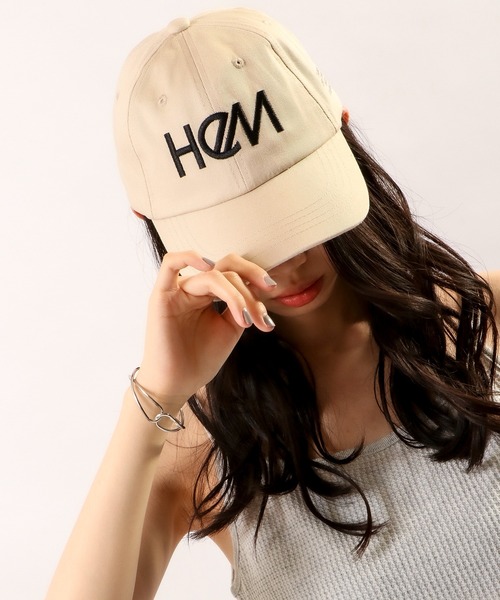 HeM（ヘム）の「HeM ボックスロゴキャップ（キャップ・メンズ・ブラック/ベージュ/ベージュ系その他/ブラック系その他・FREE）」の4枚目の写真