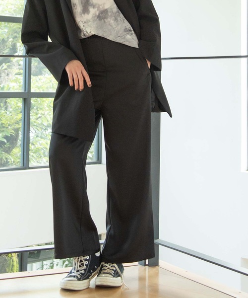ANT（アント）の「サテンイージーパンツ【ANT】（その他パンツ・レディース・ブラック/グリーン/アイボリー・FREE）」の3枚目の写真
