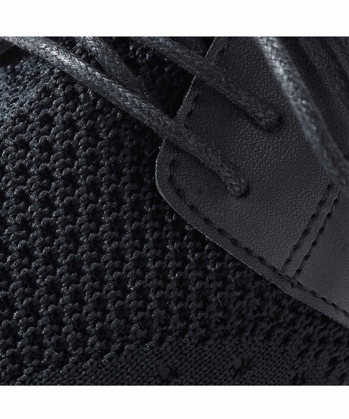 IEDIT(イディット)の「IEDIT 通勤も公園も対応! ウイングチップデザインできれいめに編み立てた 軽量ニットスニーカー(スニーカー・レディース・ブラック/ベージュ・2/4/6/3/5/1)」の8枚目の写真