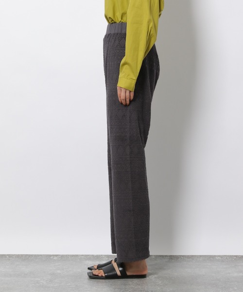 LAKOLE（ラコレ）の「パイルジャカードパンツ / 956945（その他パンツ・レディース・カーキ/スモーク/サンドグレー・SMALL/MEDIUM）」の13枚目の写真