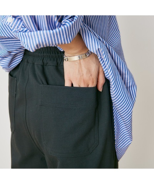 THE SHINZONE（ザ　シンゾーン）の「Shinzone TRACK BOY PANTS 21SMSCU08（その他パンツ・レディース・ブラック・SMALL/MEDIUM）」の10枚目の写真