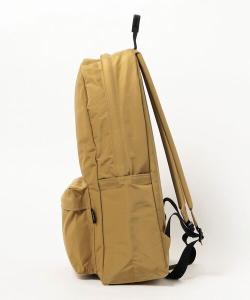 BEAMS PLUS（ビームスプラス）の「STANDARD SUPPLY / デイリーデイパック Large（トートバッグ・メンズ・ベージュ/パープル/ブルー・ONE SIZE）」の6枚目の写真