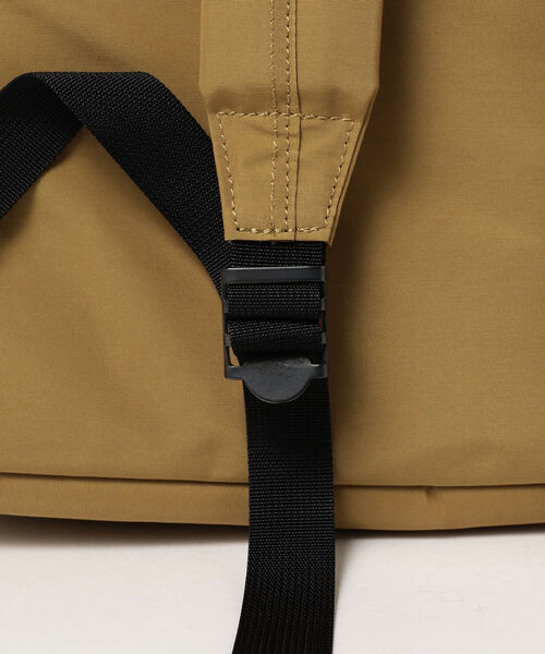 BEAMS PLUS（ビームスプラス）の「STANDARD SUPPLY / デイリーデイパック Large（トートバッグ・メンズ・ベージュ/パープル/ブルー・ONE SIZE）」の8枚目の写真