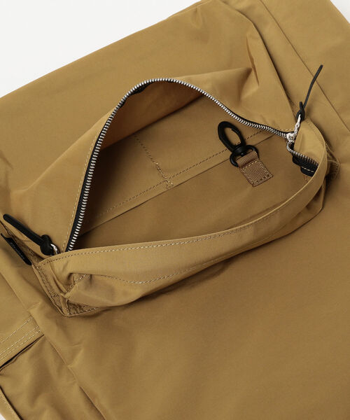 BEAMS PLUS（ビームスプラス）の「STANDARD SUPPLY / デイリーデイパック Large（トートバッグ・メンズ・ベージュ/パープル/ブルー・ONE SIZE）」の9枚目の写真