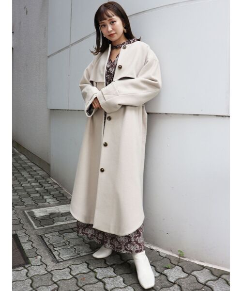 MURUA（ムルーア）の「ノーカラーレイヤードコート（ダウンジャケット/コート・レディース・アイボリー/ブラック/カーキ・1/2）」の17枚目の写真