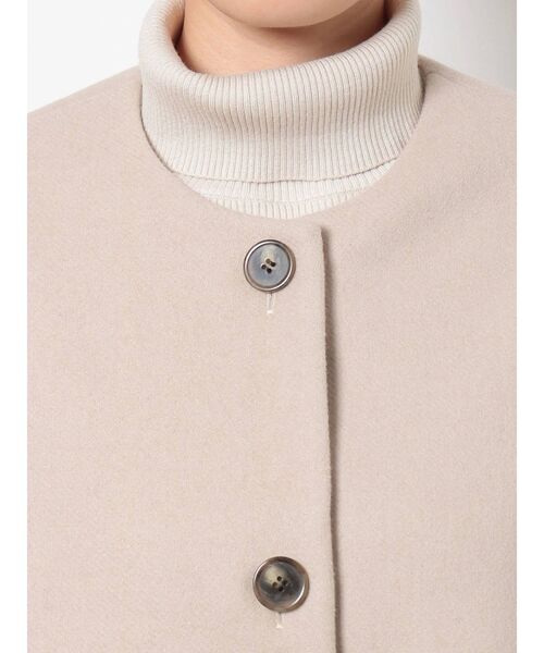 MURUA（ムルーア）の「ノーカラーレイヤードコート（ダウンジャケット/コート・レディース・アイボリー/ブラック/カーキ・1/2）」の22枚目の写真