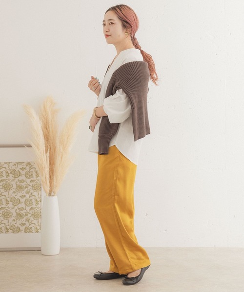 ITEMS URBANRESEARCH（アイテムズ アーバンリサーチ）の「スキッパーブラウス（シャツ/ブラウス・レディース・オフホワイト/ブラック/ピンクベージュ・FREE）」の22枚目の写真