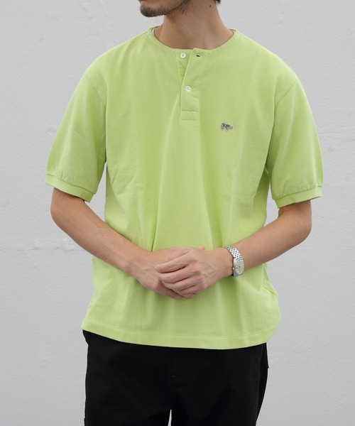 Scye（サイ）の「Scye/サイ　ヘンリーネックTEE　HENLEY NECK TEE（Tシャツ/カットソー・メンズ・ホワイト/グリーン・38）」の2枚目の写真