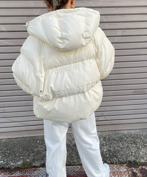 ROGER AND RAW（ロジャーアンドロウ）の「フェイクレザー中綿ダウン風