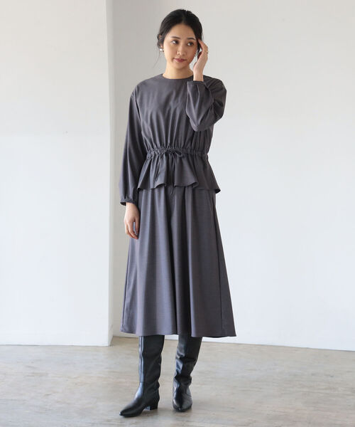 BEAMS LIGHTS（ビームスライツ）の「BEAMS LIGHTS / ペプラム ギャザー ワンピース（ワンピース・レディース・グレー/イエロー・ONE SIZE）」の8枚目の写真