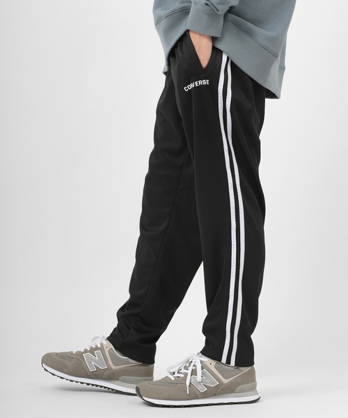 CONVERSE（コンバース）の「【CONVERSE/コンバース】 ワンポイント ライン入り トラックパンツ/ ジャージ（スウェットパンツ・メンズ・ブラック/ブラック系その他・M/L/XL）」の2枚目の写真