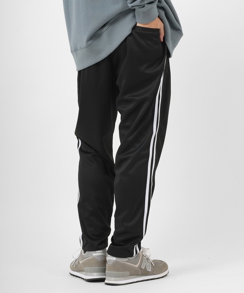 CONVERSE（コンバース）の「【CONVERSE/コンバース】 ワンポイント ライン入り トラックパンツ/ ジャージ（スウェットパンツ・メンズ・ブラック/ブラック系その他・M/L/XL）」の7枚目の写真
