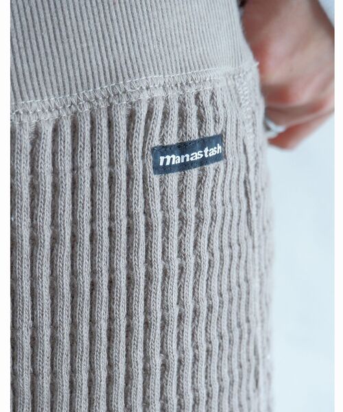 MANASTASH(マナスタッシュ)の「MANASTASH/マナスタッシュ W's SNUGGLE SNUG THERMAL PT ウィメンズ スナッグサーマルパンツ(スウェットパンツ・レディース・モカ/ナチュラル/ブラック・MEDIUM)」の6枚目の写真