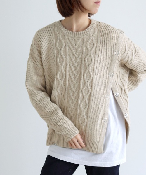 vingtrois（バントロア）の「【vingtrois】マルチwayケーブルニットプルオーバー（ニット/セーター・レディース・ライム/アイボリー/ブラック/グレイッシュベージュ・M）」の2枚目の写真