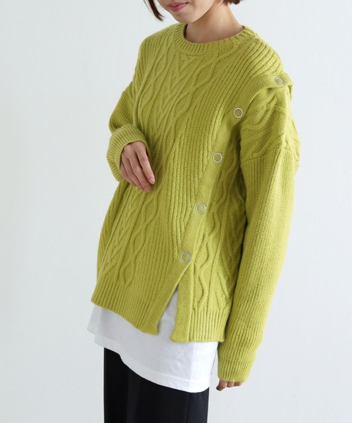 vingtrois（バントロア）の「【vingtrois】マルチwayケーブルニットプルオーバー（ニット/セーター・レディース・ライム/アイボリー/ブラック/グレイッシュベージュ・M）」の21枚目の写真