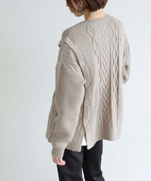 vingtrois（バントロア）の「【vingtrois】マルチwayケーブルニットプルオーバー（ニット/セーター・レディース・ライム/アイボリー/ブラック/グレイッシュベージュ・M）」の17枚目の写真