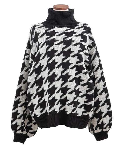 PUNYUS（プニュズ）の「千鳥柄タートルネックオーバーニット（ニット/セーター・レディース・ホワイト/オレンジ/グリーン・4/3）」の10枚目の写真