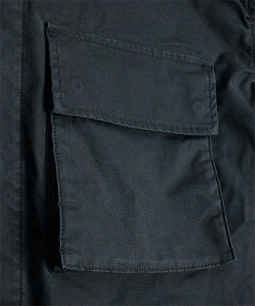Universal Style Wear(ユニバーサルスタイルウェア)の「Universal Style Wear ライト ファティーグシャツジャケット(ミリタリージャケット・メンズ・ホワイト/カーキ/ブラック/グレイッシュベージュ・MEDIUM/X-LARGE/LARGE)」の16枚目の写真