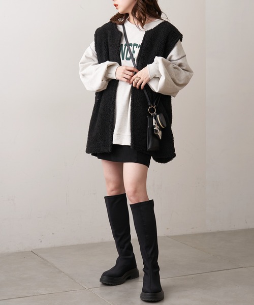 Chico（チコ）の「ルーズロゴステッチスウェット（スウェット・レディース・ライトグレー/ネイビー/アイボリー/オートミール・FREE）」の6枚目の写真