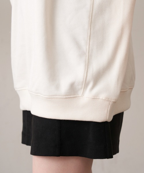 Chico（チコ）の「ルーズロゴステッチスウェット（スウェット・レディース・ライトグレー/ネイビー/アイボリー/オートミール・FREE）」の9枚目の写真