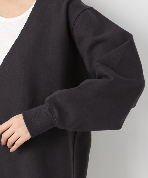 A part by（アパートバイ）の「ウラケスキッパープルオーバー　261018（スウェット・レディース・チャコールグレー/ベージュ/パープル・FREE）」の5枚目の写真