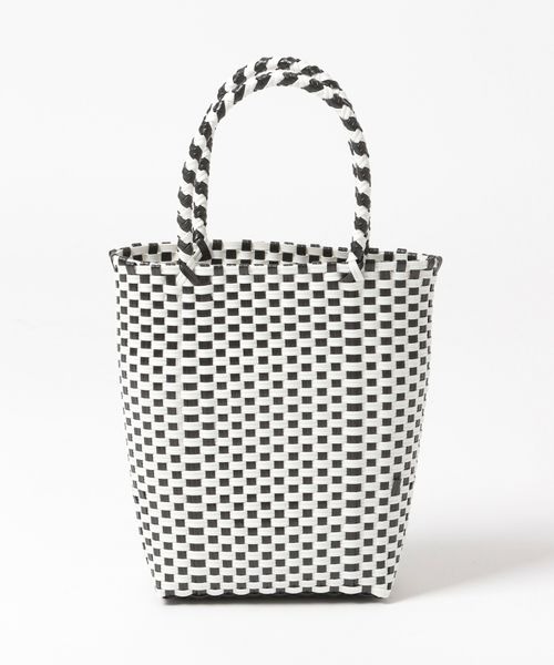 LOWRYS FARM（ローリーズファーム）の「カラフルアミアミバッグ　260825（かごバッグ・レディース・ブラック/パープル/レッド/オレンジ・FREE）」の16枚目の写真