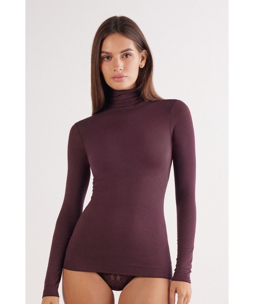 Intimissimi（インティミッシミ）の「モダール カシミヤ ウルトラライト ハイネック トップ（ニット/セーター・レディース・ブラック/アイボリー/ナチュラル/ブルー/ライトベージュ/ホワイト/レッド/ヘザーグレー/ワインレッド/ライトパープル/スカイブルー/ダークウッド/ダークグリーン/アッシュグレー/インディゴブルー/バーガンディー/スモークピンク/アーミー/グレイッシュブルー/オートミール/ワイン系1・S/M/L）」の21枚目の写真
