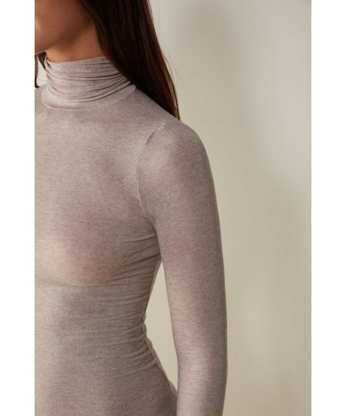モダール カシミヤ ウルトラライト ハイネック トップ（ニット/セーター）｜Intimissimi（インティミッシミ）