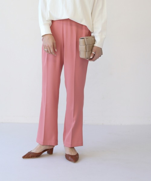 frames RAY CASSIN（フレームスレイカズン）の「WEB限定 センタープレスストレートパンツ セットアップ着用可（スラックス・レディース・ピンク/ブラック/イエロー×グリーン・FREE）」の3枚目の写真