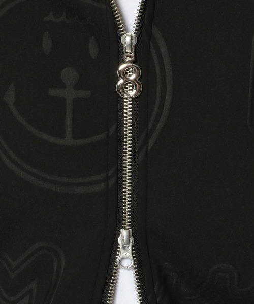 muta(ムータ)の「【別注】muta MARINE/ムータ マリン/MUTA Emboss Parka(パーカー・メンズ・ブラック・LARGE/X-LARGE/MEDIUM)」の11枚目の写真