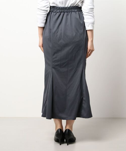 libelle more(リベル モア)の「カットツイルマーメイドスカート(スカート・レディース・グレイッシュベージュ/チャコール/ブラック/モカ・L/M)」の11枚目の写真