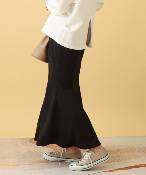 libelle more(リベル モア)の「カットツイルマーメイドスカート(スカート・レディース・グレイッシュベージュ/チャコール/ブラック/モカ・L/M)」の2枚目の写真