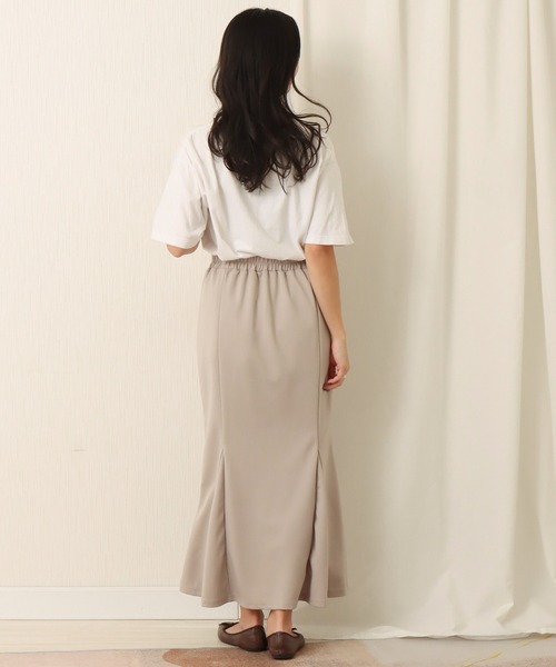 libelle more(リベル モア)の「カットツイルマーメイドスカート(スカート・レディース・グレイッシュベージュ/チャコール/ブラック/モカ・L/M)」の13枚目の写真