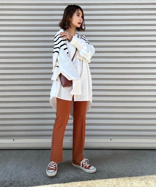 Re:EDIT（リエディ）の「[神山まりあさん着用]オーバーサイズシャツチュニック（シャツ/ブラウス・レディース・ブラック/ブルー/ホワイト/ストライプ・SMALL/MEDIUM/LARGE）」の11枚目の写真