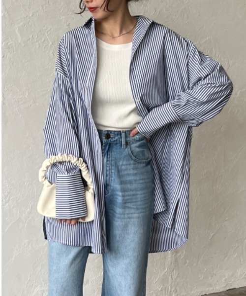 Re:EDIT（リエディ）の「[神山まりあさん着用]オーバーサイズシャツチュニック（シャツ/ブラウス・レディース・ブラック/ブルー/ホワイト/ストライプ・SMALL/MEDIUM/LARGE）」の17枚目の写真