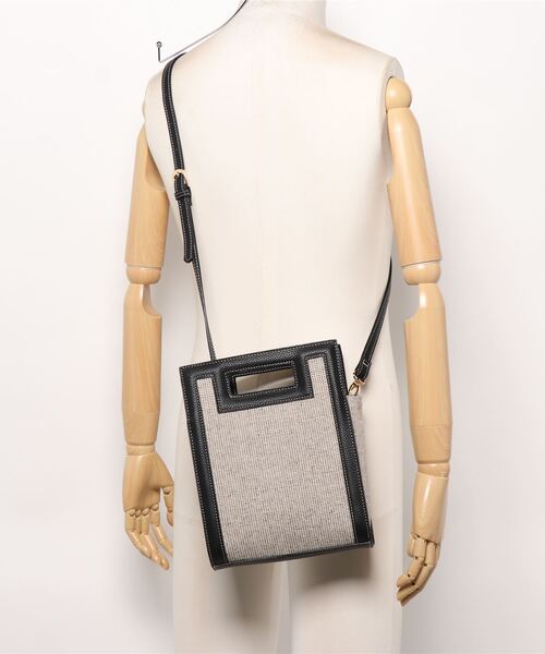 Te chichi（テチチ）の「麻混キャンバスミニスクエアバッグ（ショルダーバッグ・レディース・キャメル/ブラック・ﾌﾘ-）」の6枚目の写真