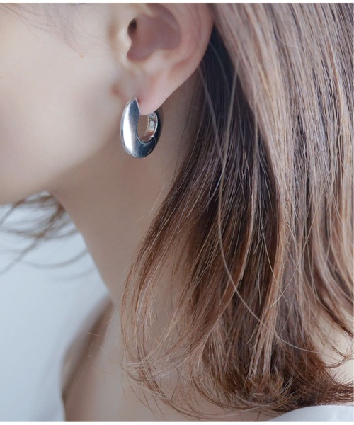 Meach.（ミーチ）の「【Meach.】シルバー925フープピアス/マーキス/ゴールド/シルバー（ピアス（両耳用）・レディース・A/B/C/D/F/E/G/J/H/I・FREE）」の7枚目の写真