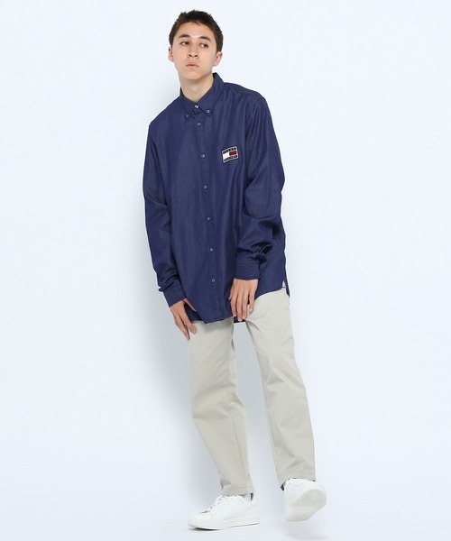 TOMMY HILFIGER(トミーヒルフィガー)の「ボタンダウンデニムシャツ(シャツ/ブラウス・メンズ・ブルー・SMALL/MEDIUM/LARGE/X-LARGE)」の9枚目の写真