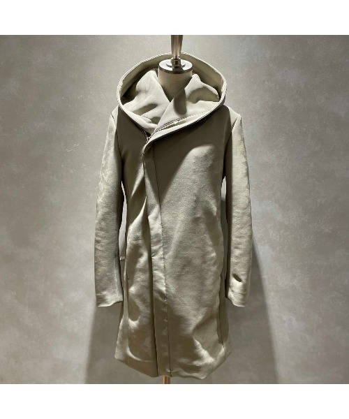 junhashimoto(ジュンハシモト)の「LIMITED30 B2CAMO WRAP COAT(ステンカラーコート・メンズ・ベージュ/ブラック・3/5)」の1枚目の写真