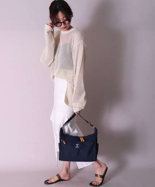 anello（アネロ）の「(LF)【anello】10ポケット ショルダーバッグ（ショルダーバッグ・レディース・ブラック/ネイビー/オリーブ/ブラック系その他/グレイッシュベージュ・ONE SIZE）」の13枚目の写真