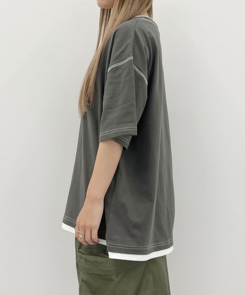 PairPair(ペアペア)の「アーチカレッジロゴT(ユニセックス)(Tシャツ/カットソー・メンズ・チャコールグレー/オフホワイト/グリーン・MEDIUM/LARGE)」の15枚目の写真
