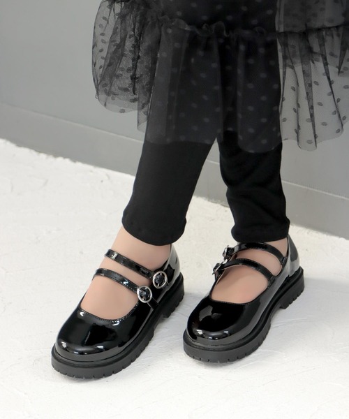 SOROTTO(ソロット)の「ダブルストラップ 軽量厚底フォーマルパンプス ◆メリージェーン(パンプス・キッズ・ブラック/ブラック系その他・22.0cm/21.0cm/24.0cm/23.0cm)」の7枚目の写真
