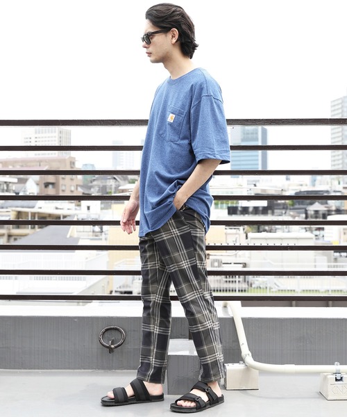 8(eight)(エイト)の「チェックアンクルテーパードパンツ(チノパンツ・メンズ・ベージュ/ブラウン/アイボリー/ブラック系その他/グレー系その他/チャコール/ブラック系その他2・MEDIUM/LARGE/X-LARGE)」の10枚目の写真
