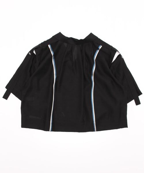PUBLIC TOKYO エンブロイダリークロップドシャツ　ブラック PUBLIC TOKYO（パブリックトウキョウ）の「エンブロイダリークロップド