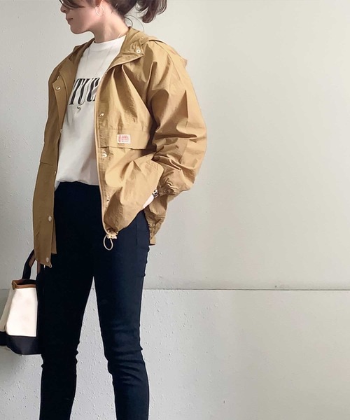 Java(ジャバ)の「《JaVa ジャバコラボ》使いやすい1枚!シャカシャカスノーパーカー(マウンテンパーカー)(ブルゾン・メンズ・ベージュ/カーキ/ブラック/オフホワイト・MEDIUM/LARGE/X-LARGE)」の5枚目の写真