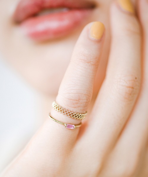 haco!（ハコ）の「自分に自信が持てるとっておきのお守り。こっそり勇気をくれて気分も上がる！ピンキーリング２個セット（リング・レディース・ゴールド・ONE SIZE）」の5枚目の写真