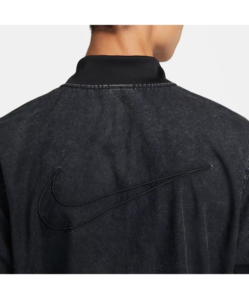 NIKE(ナイキ)の「ナイキ NIKE ナイキ クラブ+ UL ウーブン ジャージ(ジャージ・メンズ・ブラック/サンドグレー・3L/LL/S/L/M)」の5枚目の写真