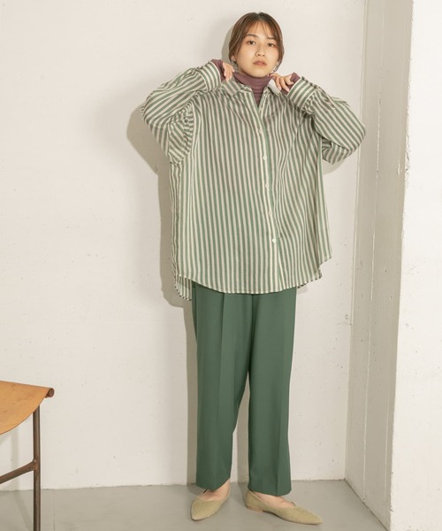 KBF（ケイビーエフ）の「ストライプシアーBIGシャツ（シャツ/ブラウス・レディース・ネイビー/ブラウン系その他/グリーン系その他/ブルー系その他・ONE）」の8枚目の写真