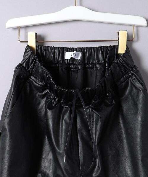 新品タグ付☆ SACRA フェイクレザー パンツ 新品タグ付☆ SACRA フェイクレザー パンツ - メルカリ
